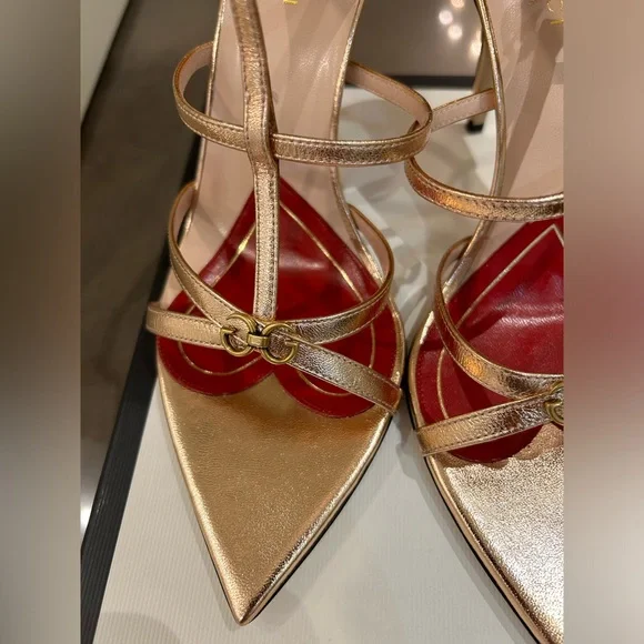 Authentic Gucci Pointed Toe Heels - Picture 4 of 9